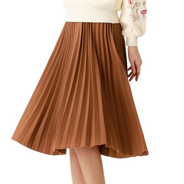 A solid color half skirt