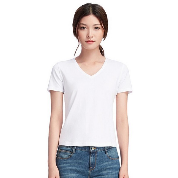 V-neck T-shirt