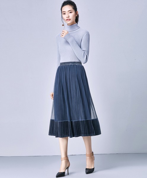 Versatile skirts